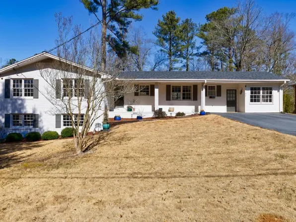 595 Shannon Dr, Marietta, GA 30066