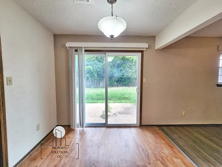 1502 Briar Meadow Rd — Photo 19