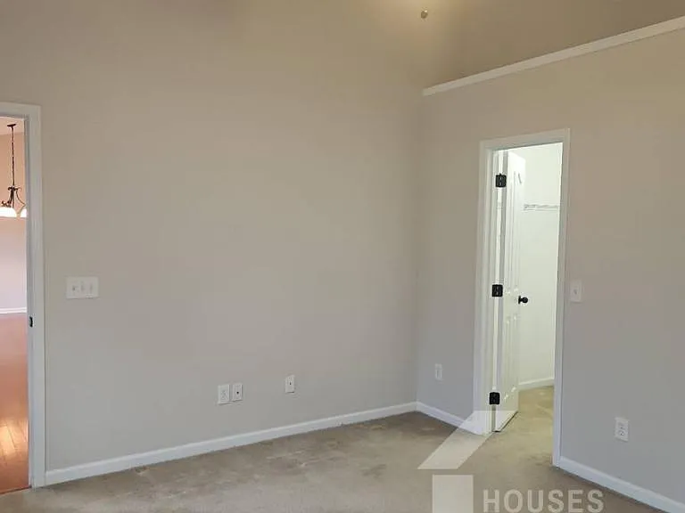 317 Millervale Rd — Photo 16
