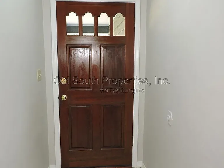 5261 Rowe Trl — Photo 2