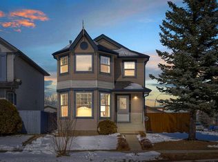 92 S Taradale Dr NE, Calgary, AB T3J 4W7