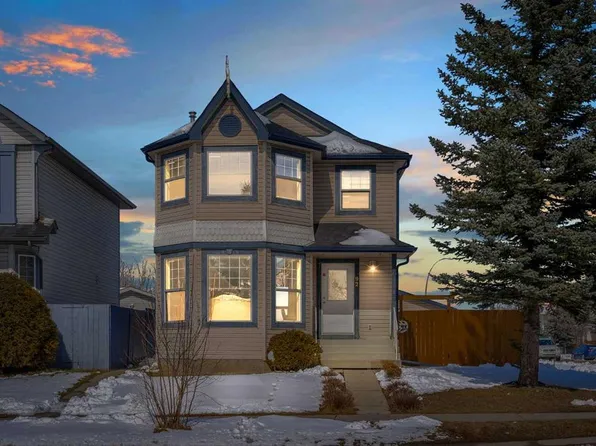 92 S Taradale Dr NE, Calgary, AB T3J 4W7
