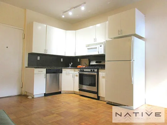 Rented by Native Real Estate LLC | media 19