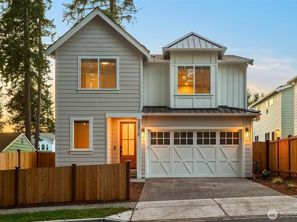 22210 80th Avenue W, Edmonds, WA 98026