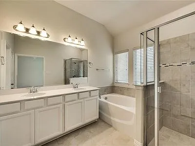 1012 Mist Flower Dr — Photo 5