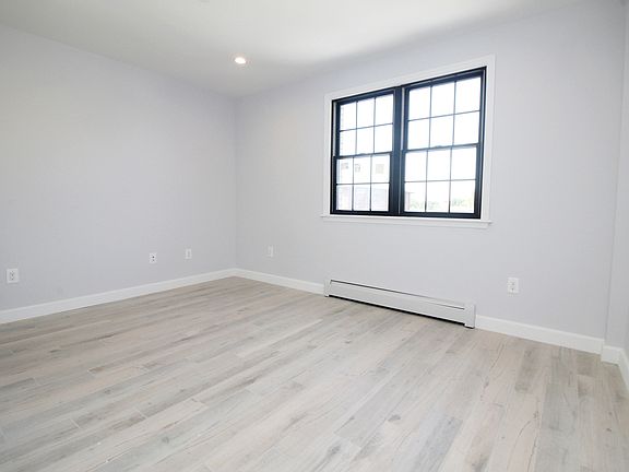 3rd image of 21-44 74th St #2K