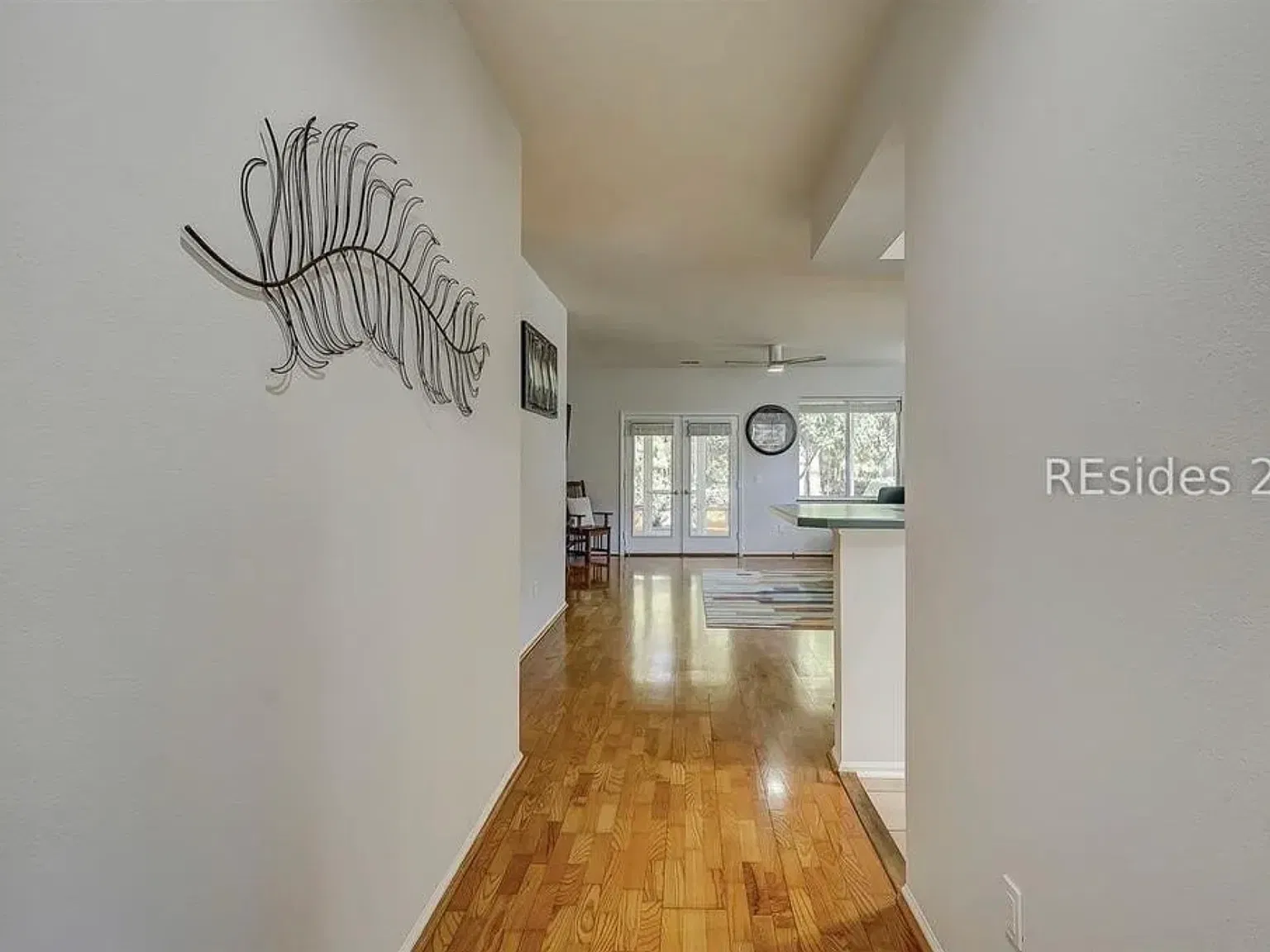 23 Andover Pl — Photo 4