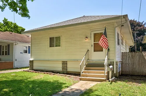 1701 N Charles St Photo 1