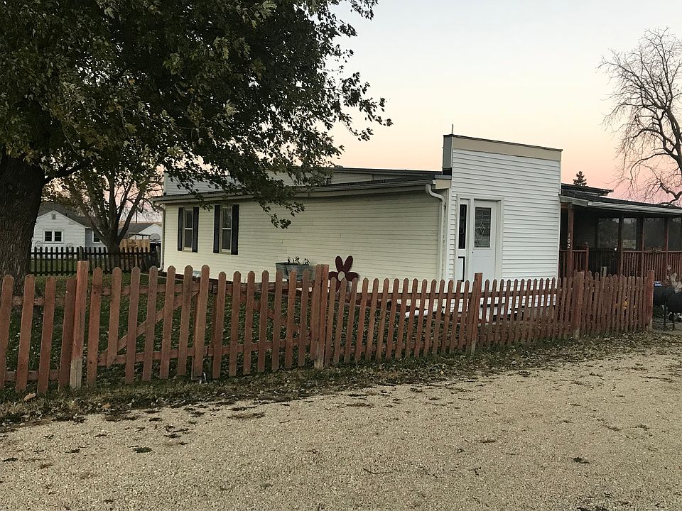 1st image of 102 1st St