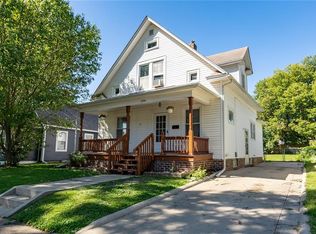 2330 E 13th St, Des Moines, IA 50316