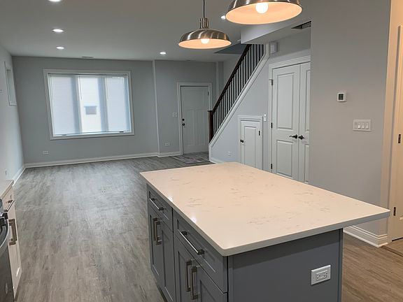 4th image of 2414 N Marmora Ave