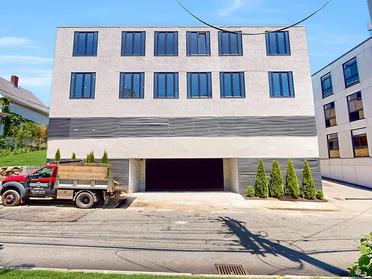 1 Jackson St #203 — Photo 3