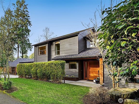 4th image of 2234 108th Avenue SE