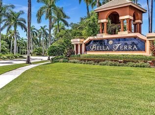 130 Tuscany Dr, Royal Palm Beach, FL 33411