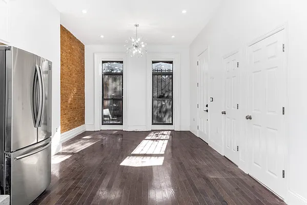 Rented by Douglas Elliman | media 14