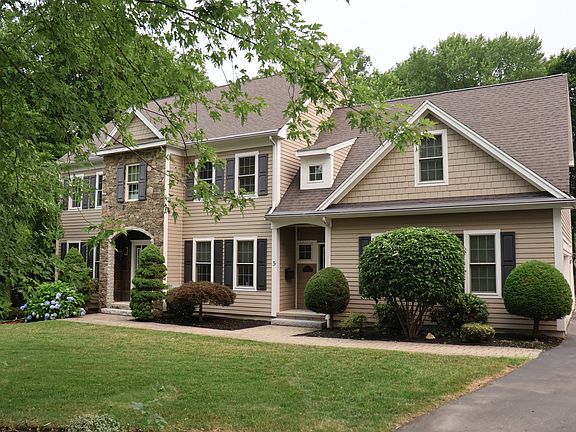 2nd image of 5 Merriam Ave