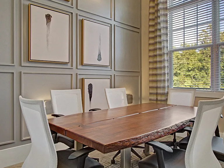 York Woods at Lake Murray Apartment Homes — Photo 32