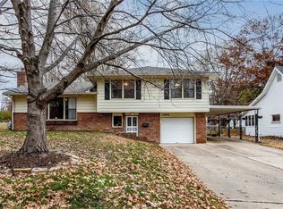 13605 Belmead Ave, Grandview, MO 64030