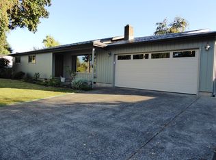 2165 Nirvana St, Eugene, OR 97401