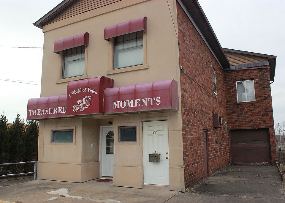 Business & Apartment