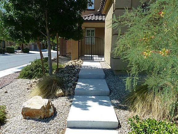 2nd image of 3205 Villa Pisani Ct