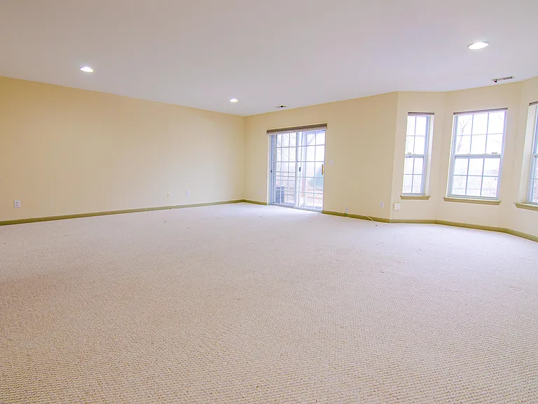3027 King Ct — Photo 16