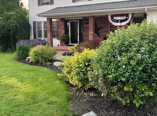 4554 Ridge Rd, Canandaigua, NY 14424