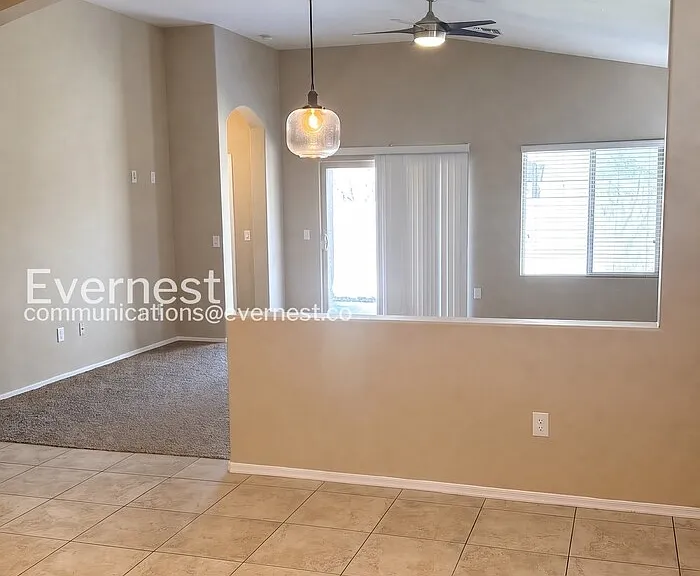 9014 W Rolling Springs Dr — Photo 4