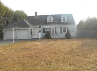 550 Huntington Tpke, Bridgeport, CT 06610