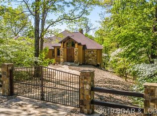 1736 Oak Bend Rd, Sunrise Beach, MO 65079