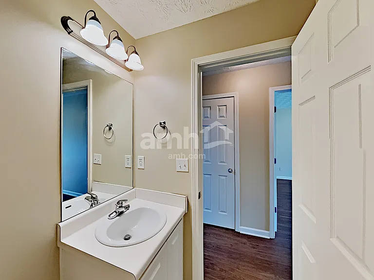 1307 River Club Dr SE — Photo 15