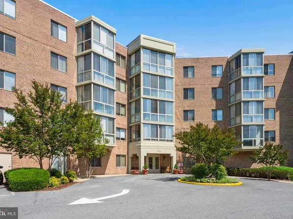 2904 N Leisure World Blvd APT 308, Silver Spring, MD 20906