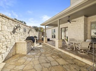 150 Saint Andrews Loop, Kerrville, TX 78028