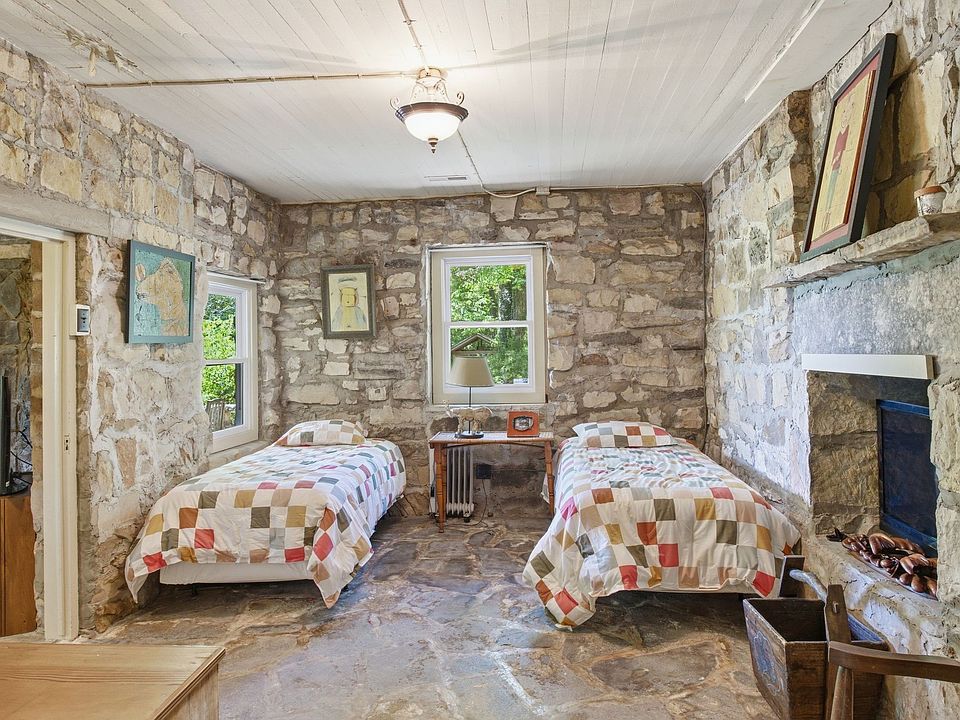 70th image of 167 Pollywood Ln