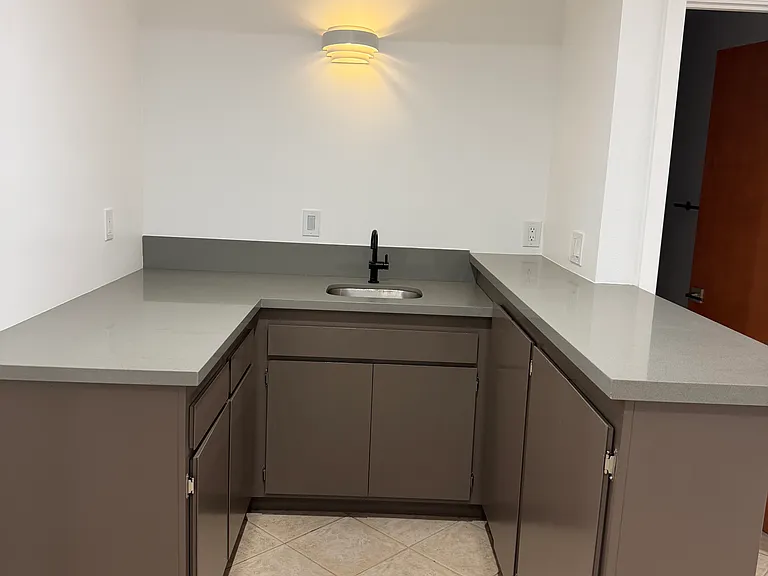128 Santa Paula Ave #B — Photo 2
