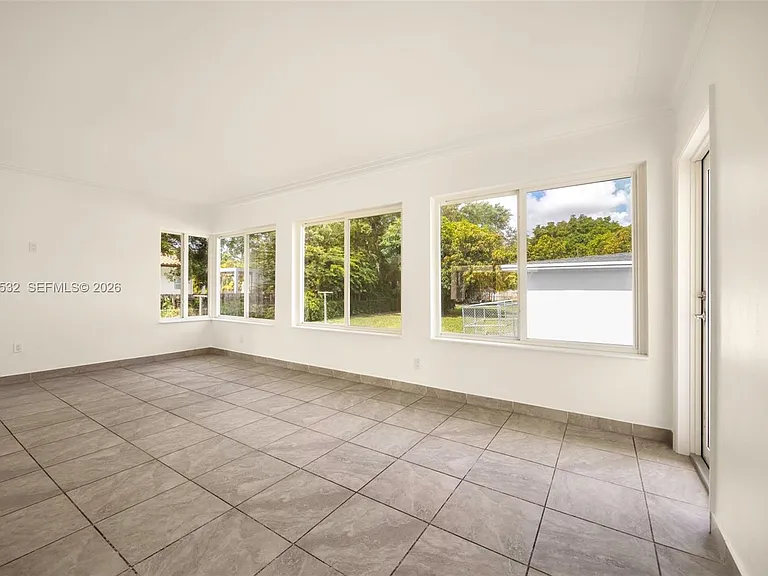 7840 SW 71st Ave — Photo 19