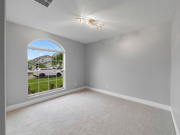 5th image of 116 Delancey Dr