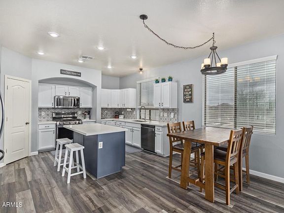 4th image of 21866 N Dietz Dr