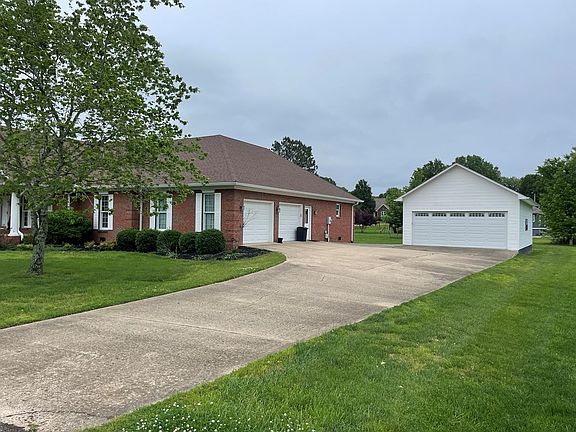 5th image of 607 S Crestwood Dr