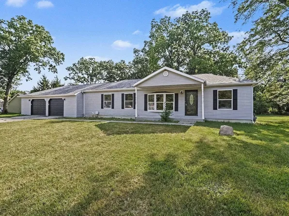 15282 Mary Wade Dr, Bristol, IN 46507
