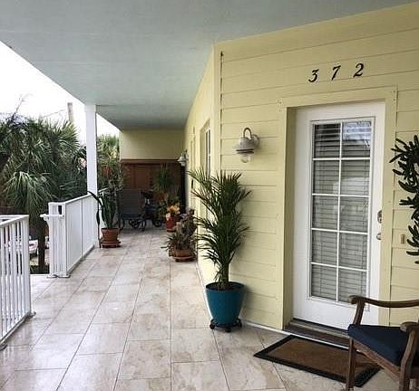 2nd image of 372 Flagler Ave #C2