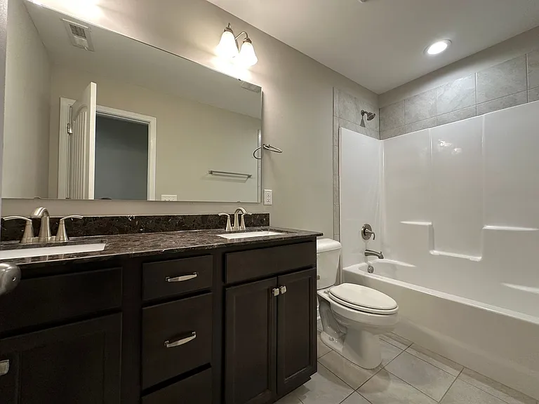 5233 Debut Ave — Photo 31