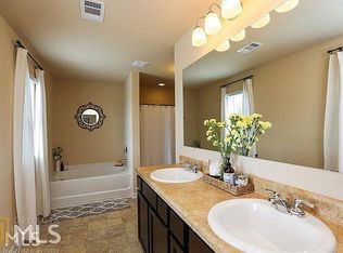 3247 Heatherwood Dr, Gainesville, GA 30507
