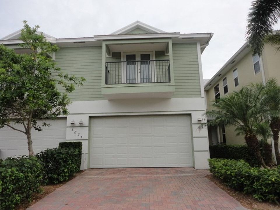 1st image of 1825 Bridgepointe Cir Unit 14