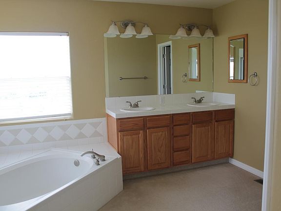 5th image of 9939 Red Sage Dr