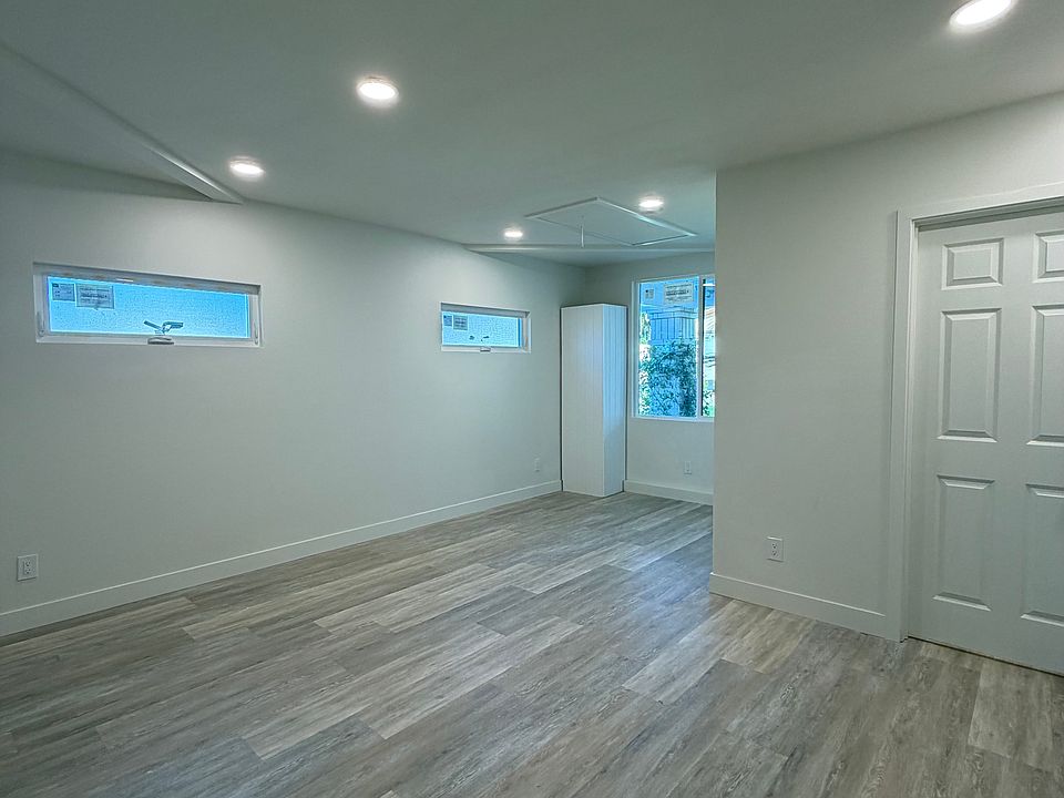 1st image of 27533 Pasatiempo