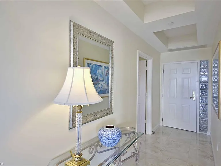 4255 Gulf Shore Blvd N #407 — Photo 2