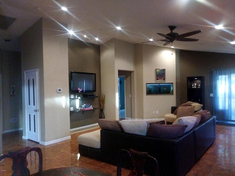 1st image of 6919 N 73rd Dr