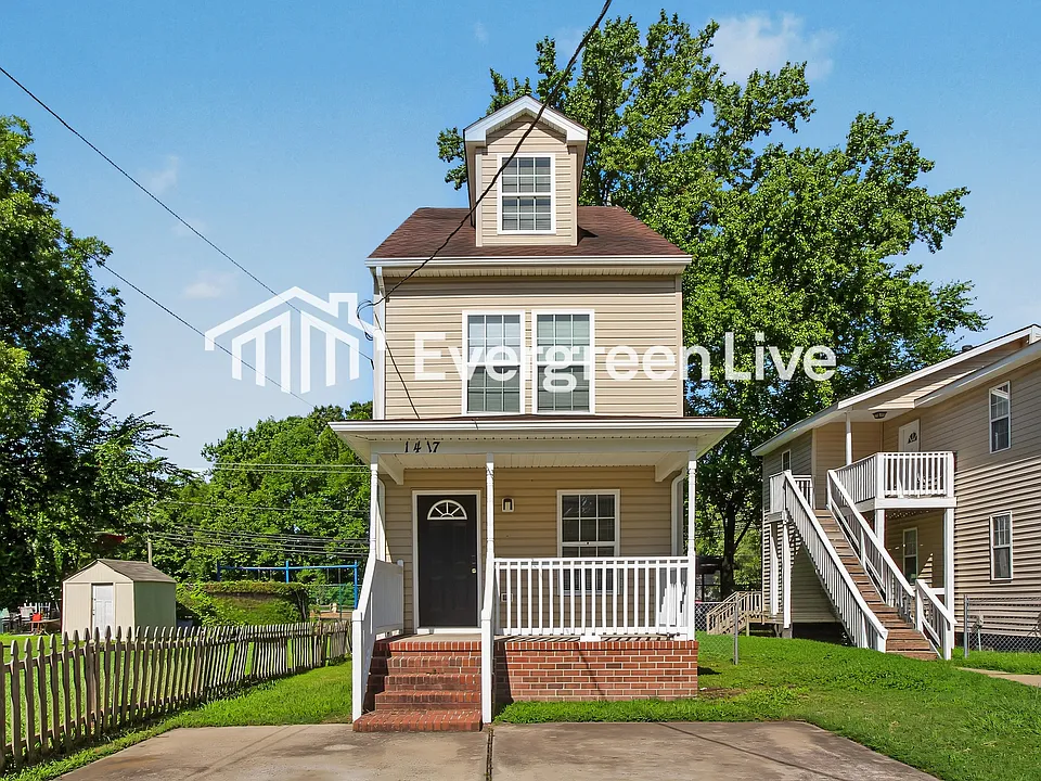 1417 Martin Ave