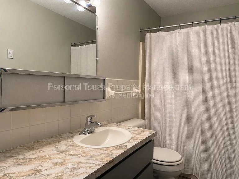 1502 21st Ave S #302 — Photo 11